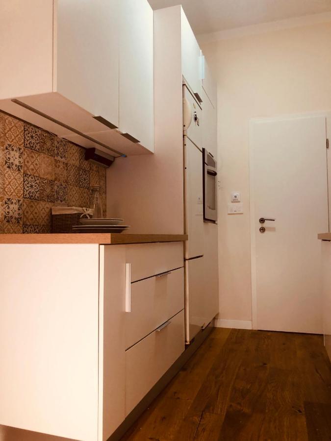 Apartment Karin Рийека Екстериор снимка