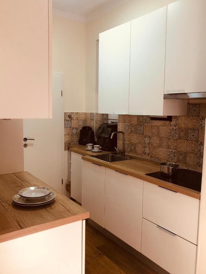 Apartment Karin Рийека Екстериор снимка