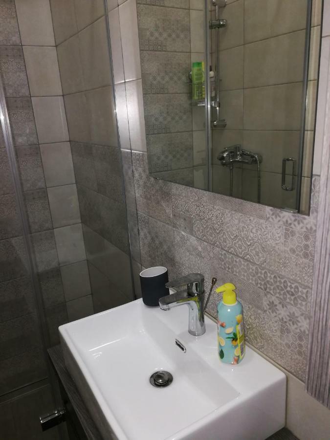 Apartment Karin Рийека Екстериор снимка
