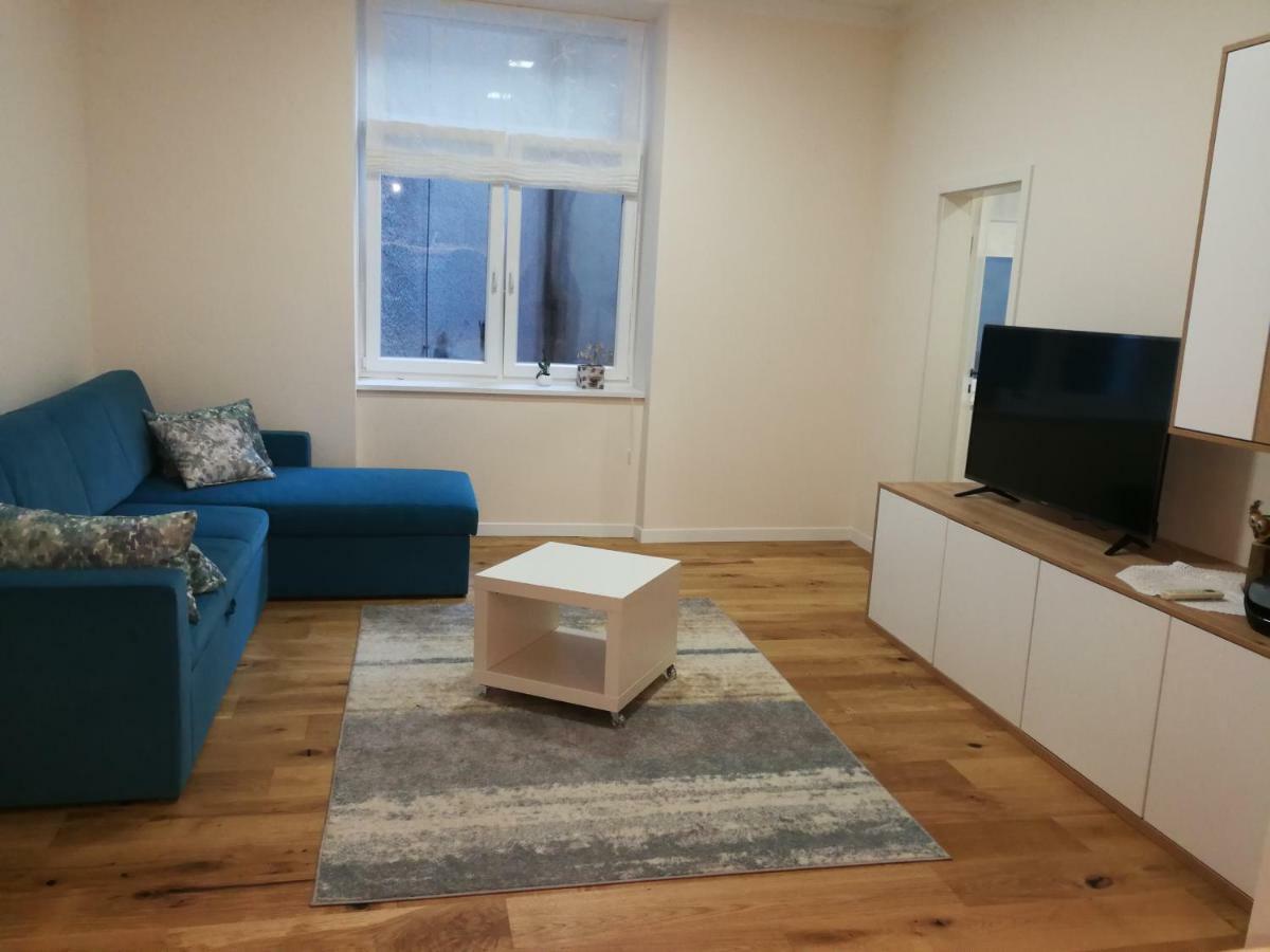 Apartment Karin Рийека Екстериор снимка